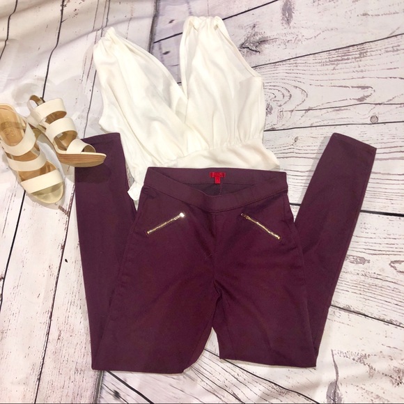 Jennifer Lopez mid-rise Jeggings - Picture 3 of 6